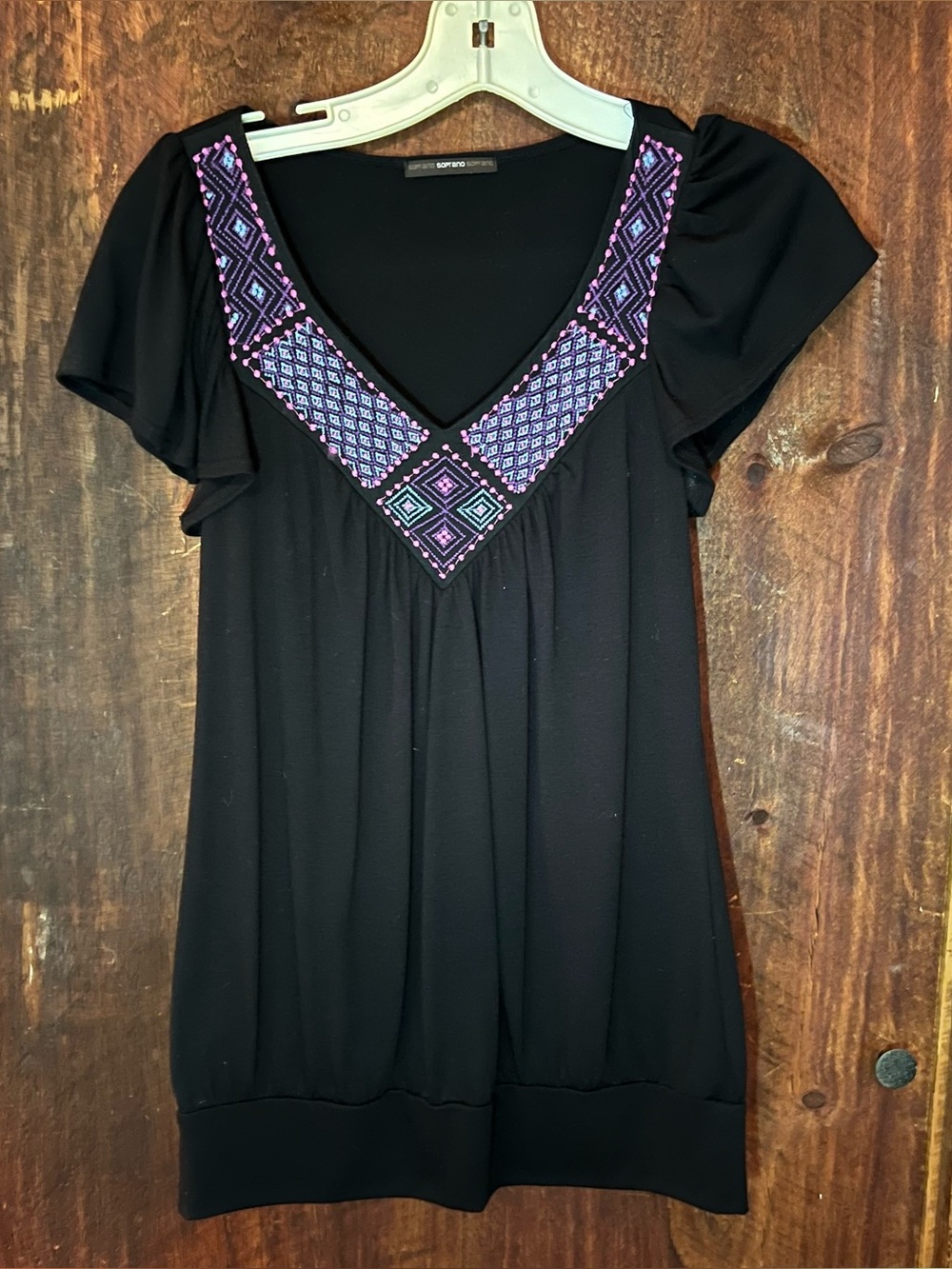 Soprano Black Short Sleeve V-Neck Tunic with Purple Embroidered Yoke